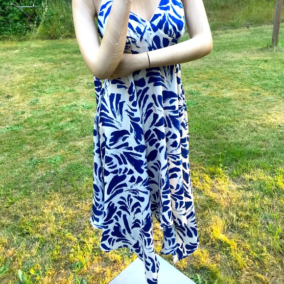 Alexis x Target • Blue Floral Botanical Full Skirt Handkerchief Flowing Dress XS - Picture 3 of 11